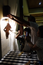 Janet Lee i zwiedzający – analiza faktur.